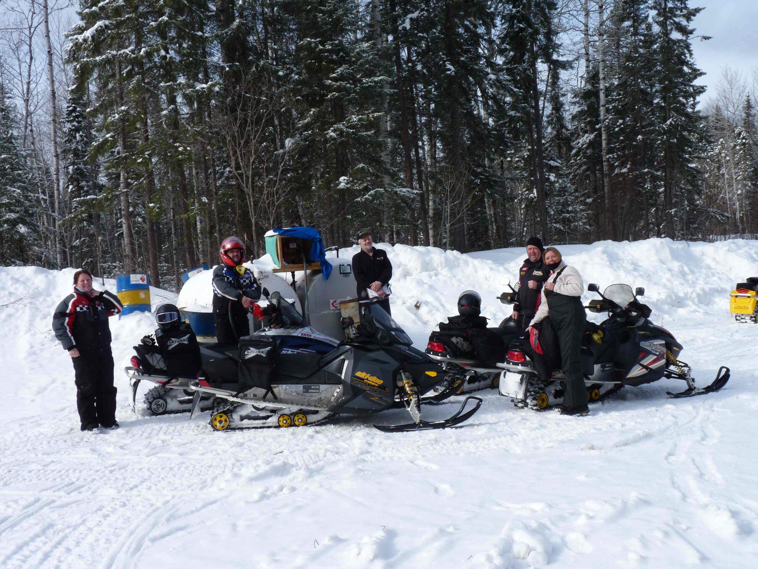 Snowmobile Moosonee Ontario Tour