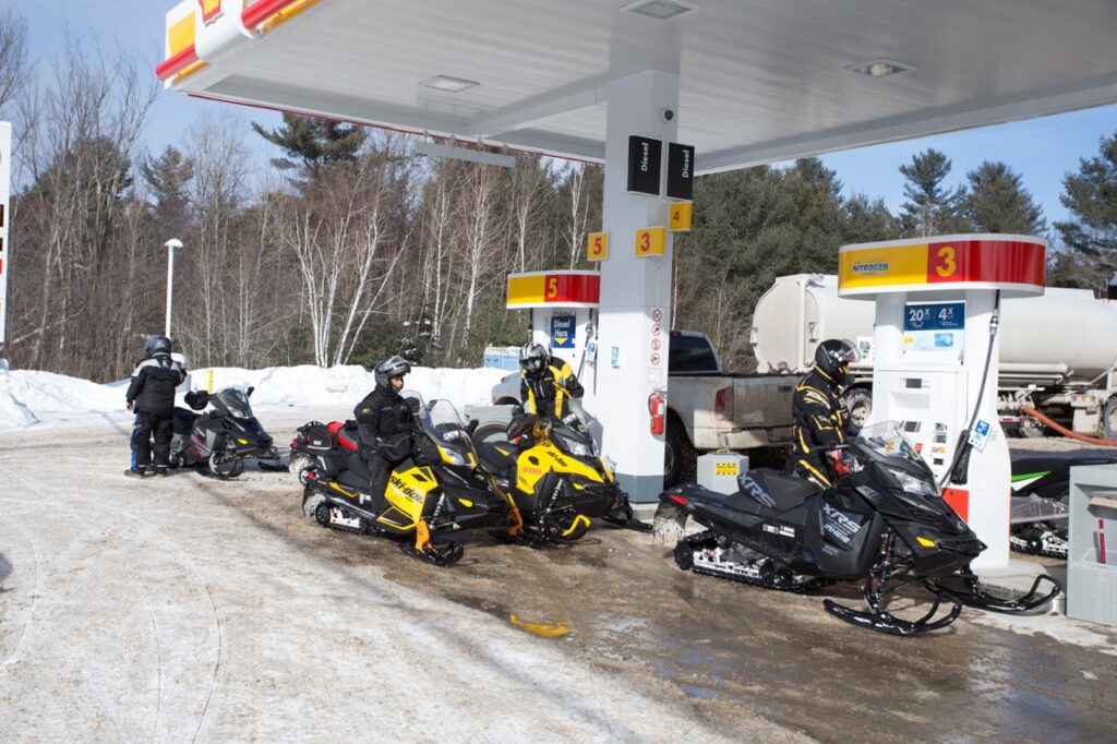 snowmobile fuelling tips