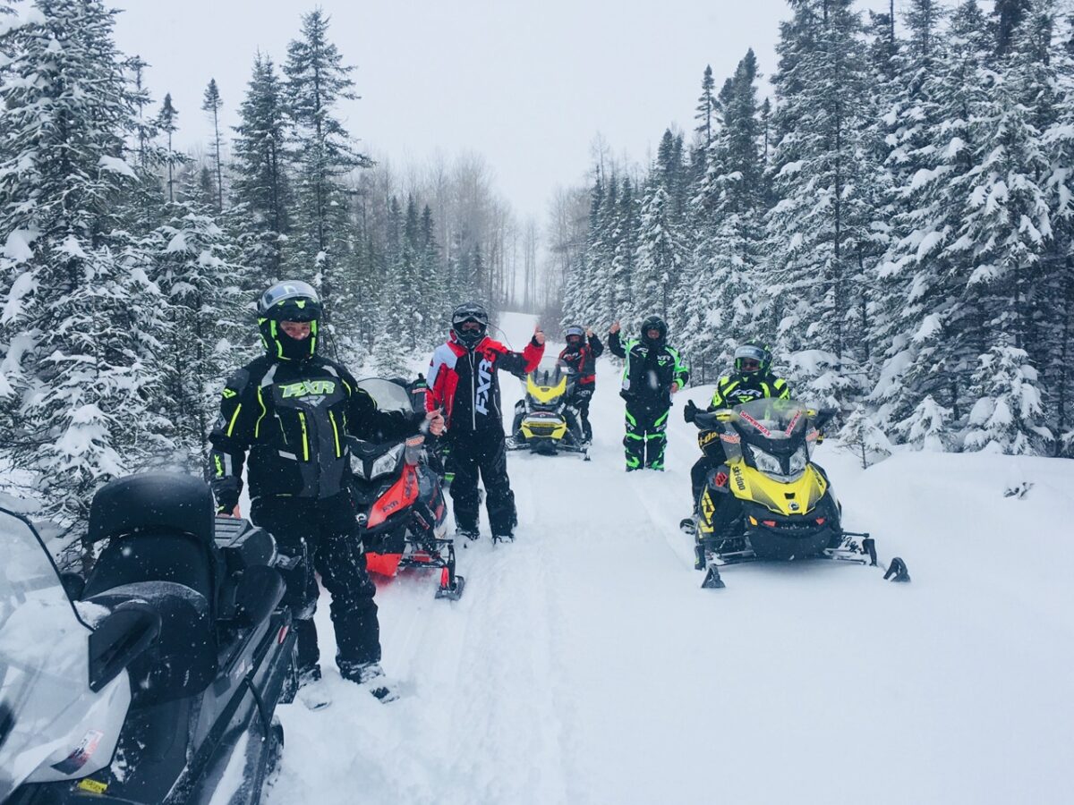 Abitibi-témiscamingue Embraces Winter - Intrepid Snowmobiler