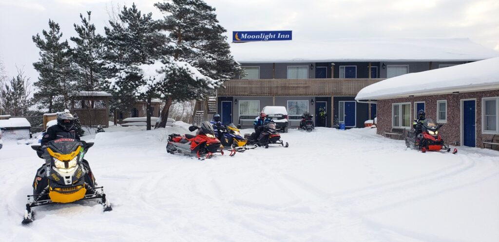 To snowmobile Greater Sudbury Region, stage from the Moonlight Inn & Suites
