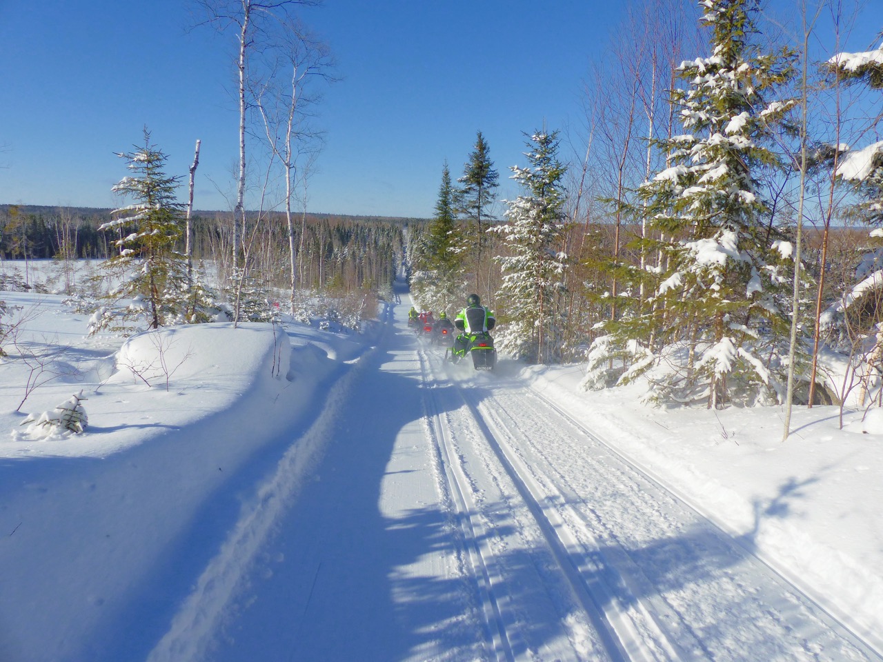 5 fav Québec snowmobile destinations have exceptional trails like this.
